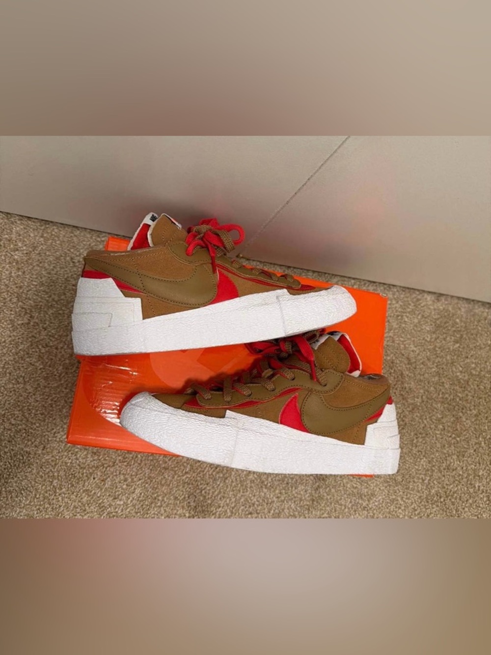 Nike Blazer Low Sacai (British Tan/Red) - Size 8M